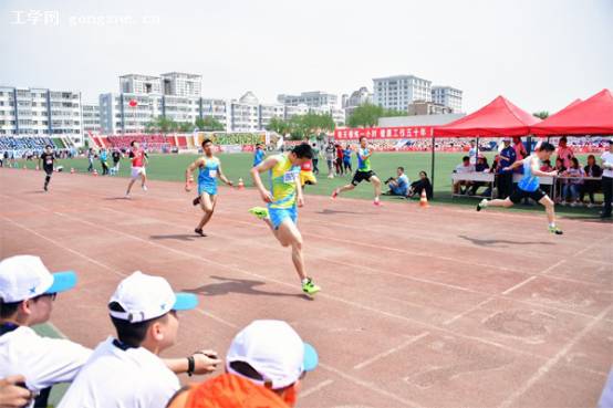 团体操朋友圈文案_团体操宣传语_学生团体操展示文案